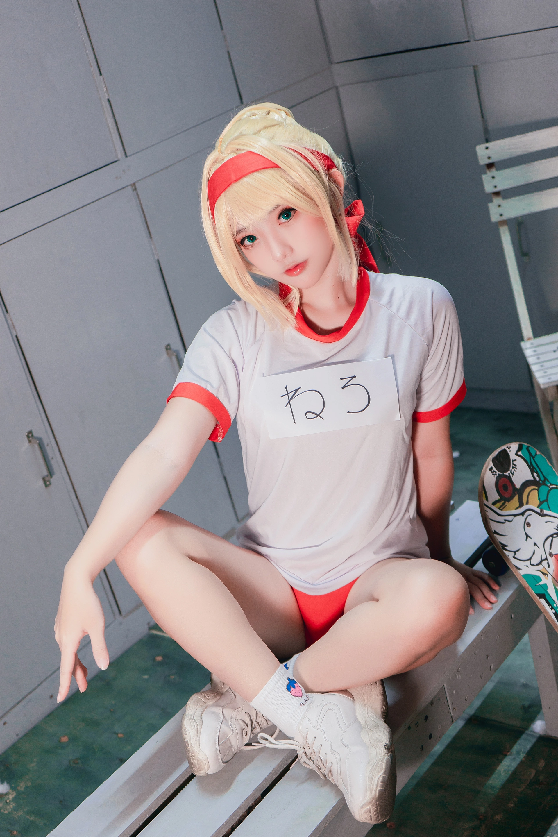 Messie Huang NO.009 Nero 1